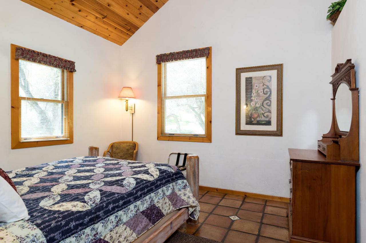 Homestead 3* Ahwahnee
